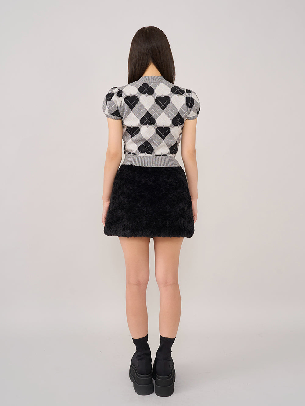 モデル：156cm（着用サイズ：FREE　着用カラー：GRY）