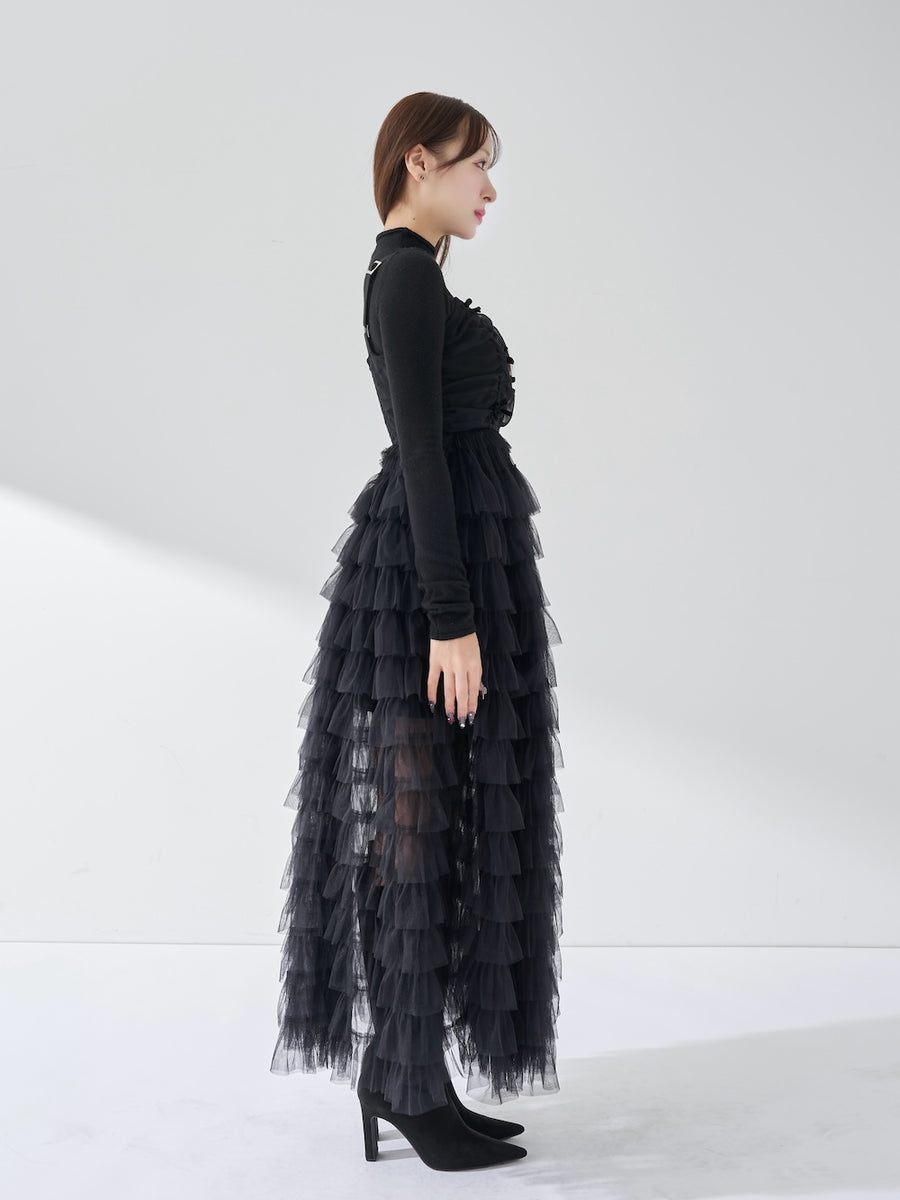 モデル：156cm（着用サイズ：FREE　着用カラー：BLK）