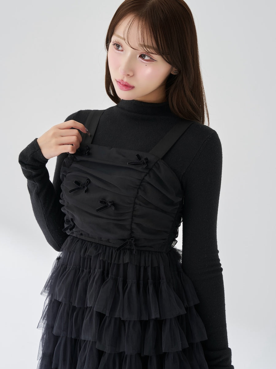 モデル：156cm（着用サイズ：FREE　着用カラー：BLK）