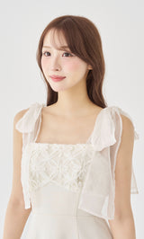 モデル：156cm（着用サイズ：FREE　着用カラー：IVO）