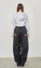 モデル：156cm（着用サイズ：S　着用カラー：BLK）