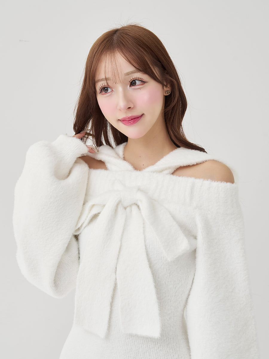 モデル：156cm（着用サイズ：FREE　着用カラー：WHT）