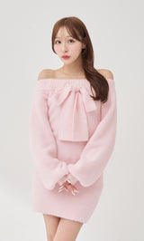 モデル：156cm（着用サイズ：FREE　着用カラー：PNK）