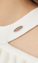 モデル：156cm（着用サイズ：FREE　着用カラー：IVO）