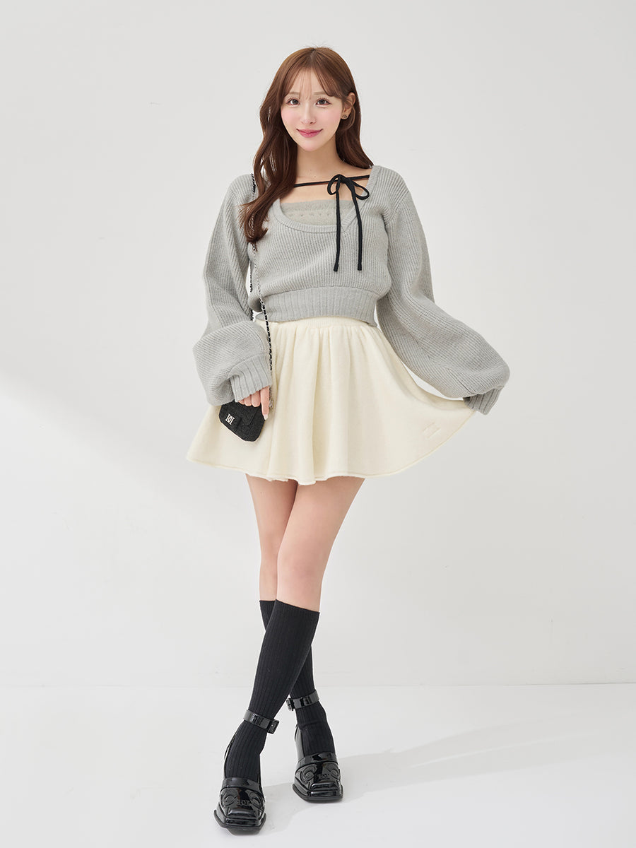 モデル：156cm（着用サイズ：FREE　着用カラー：IVO）