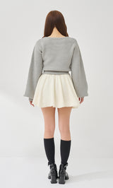 モデル：156cm（着用サイズ：FREE　着用カラー：IVO）