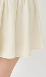 モデル：156cm（着用サイズ：FREE　着用カラー：IVO）