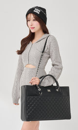 サイズ：FREE　カラー：BLK