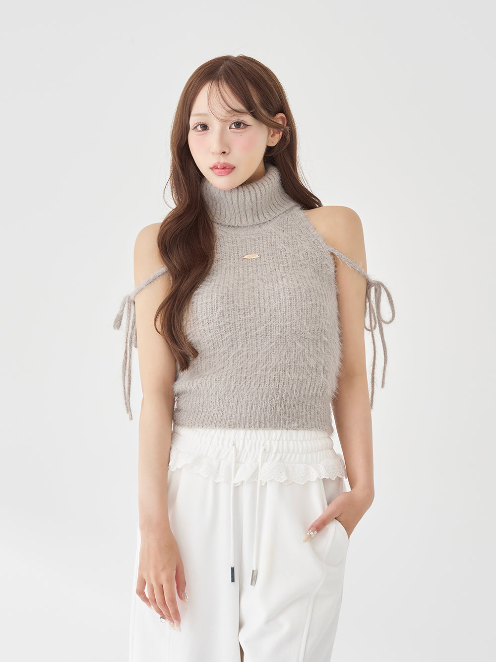 モデル：156cm（着用サイズ：FREE　着用カラー：GRY）