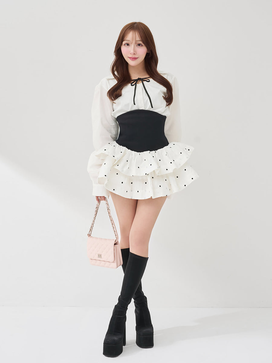 モデル：156cm（着用サイズ：FREE　着用カラー：WHT）