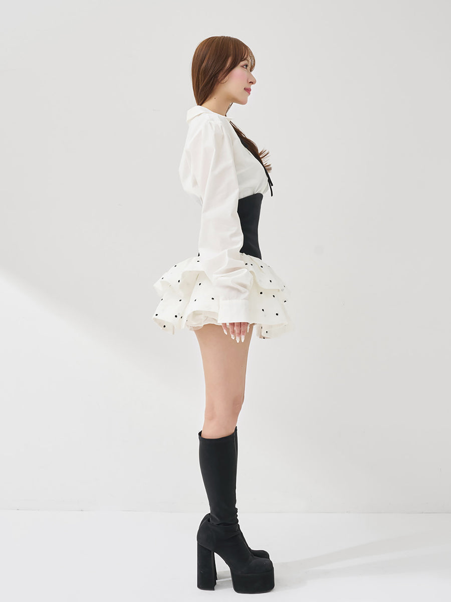 モデル：156cm（着用サイズ：FREE　着用カラー：WHT）