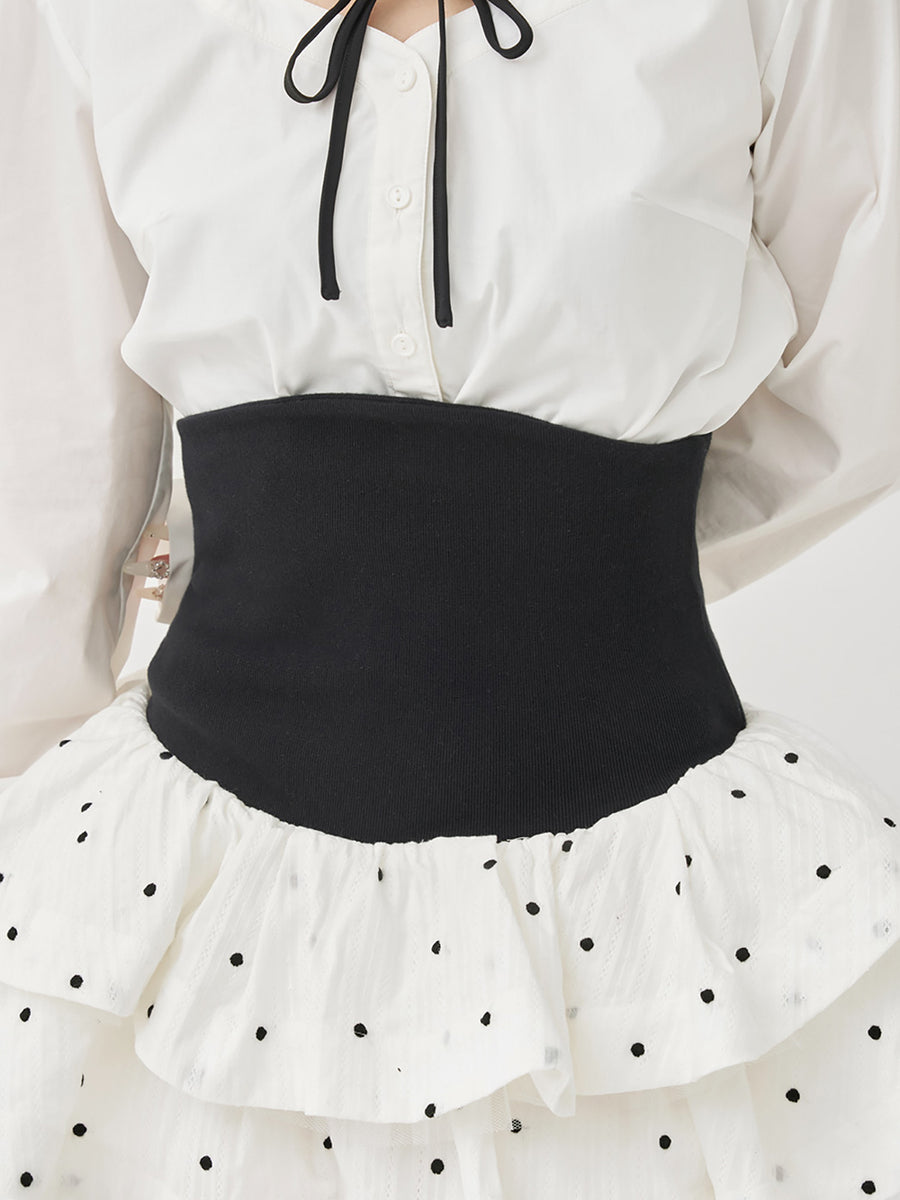 モデル：156cm（着用サイズ：FREE　着用カラー：WHT）