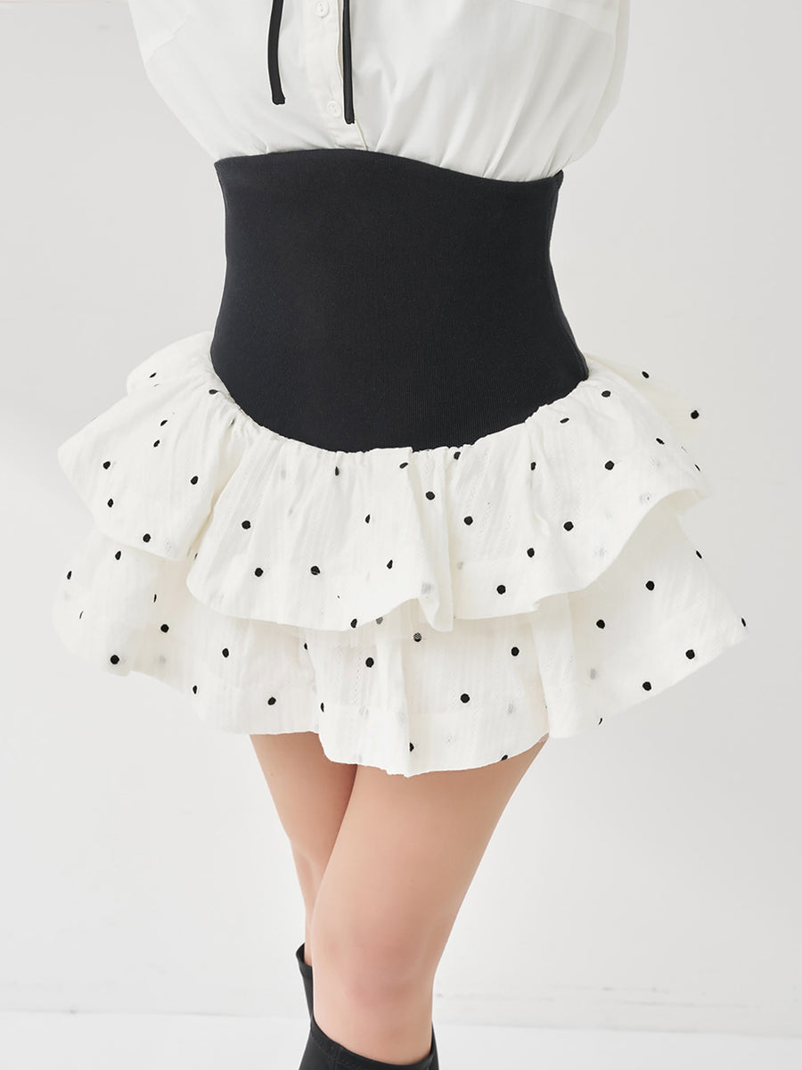 モデル：156cm（着用サイズ：FREE　着用カラー：WHT）