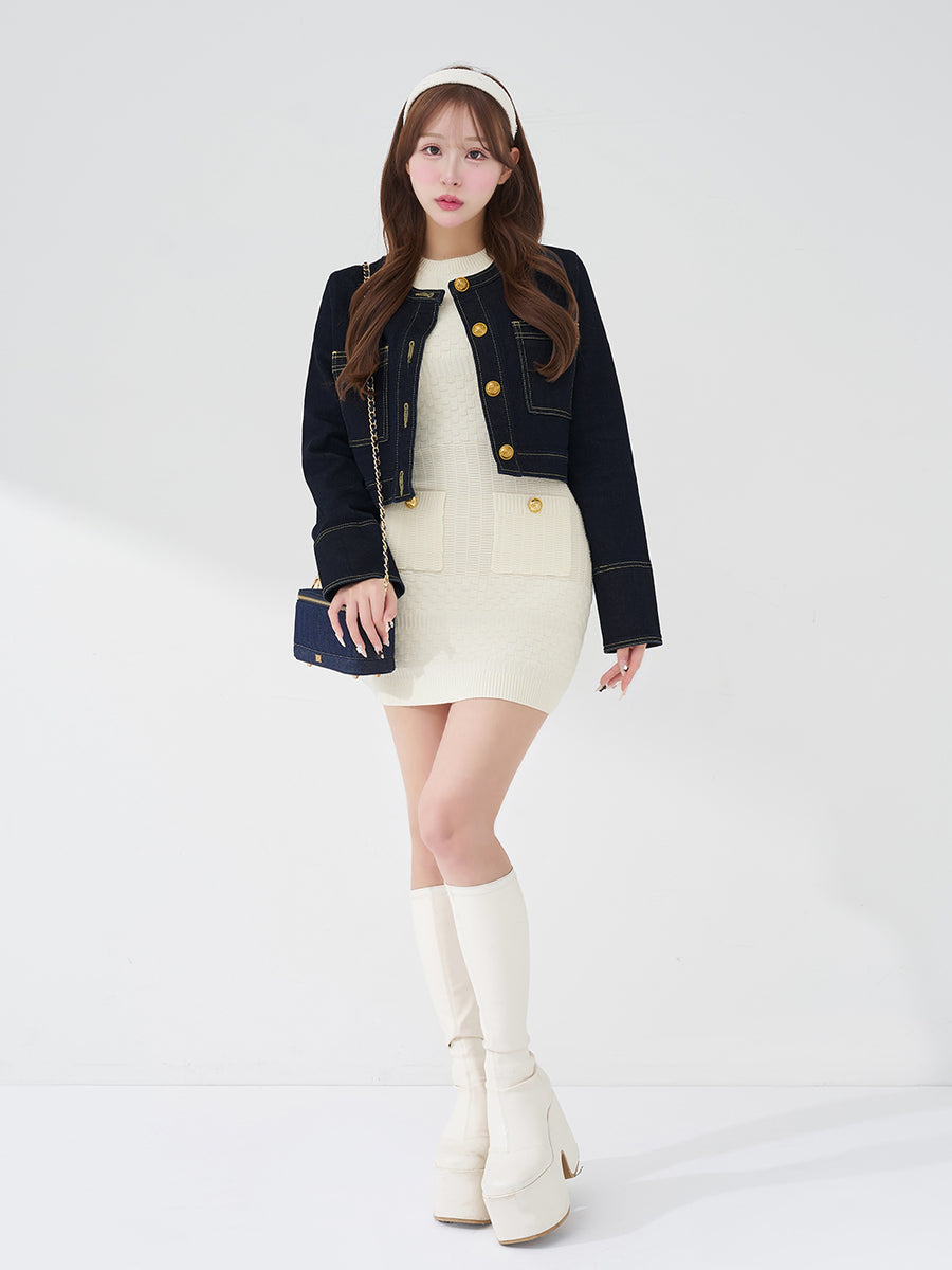 モデル：156cm（着用サイズ：FREE　着用カラー：IVO）
