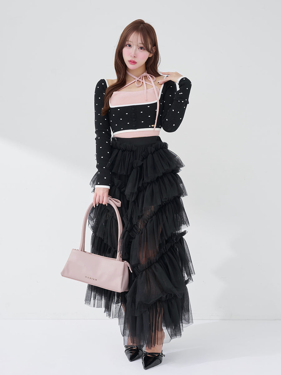モデル：156cm（着用サイズ：FREE　着用カラー：BLK）