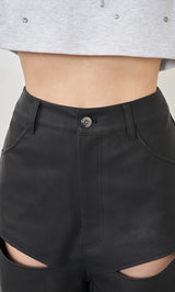 モデル：156cm（着用サイズ：S　着用カラー：BLK）