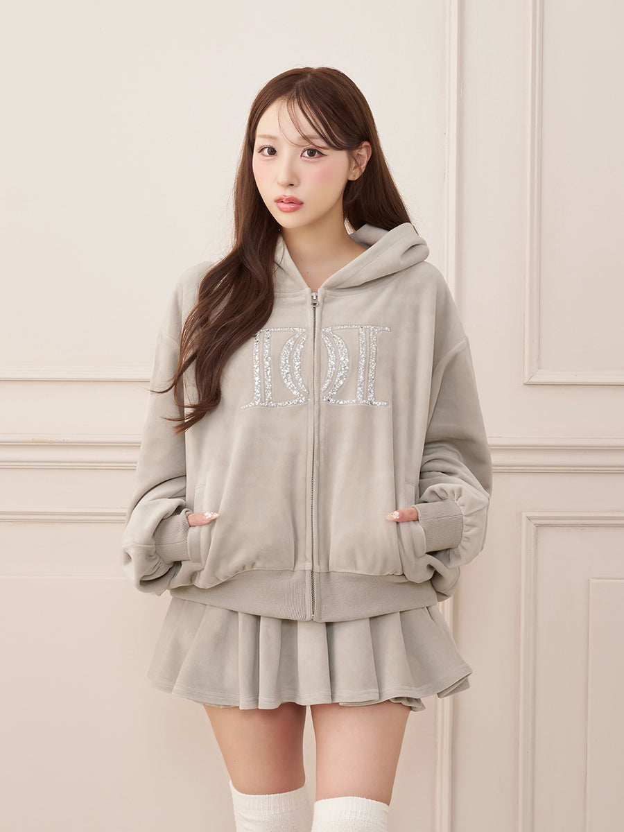 モデル：156cm（着用サイズ：FREE　着用カラー：GRY）