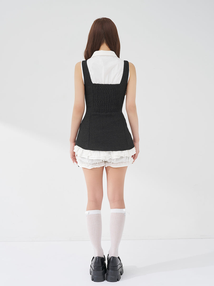 モデル：156cm（着用サイズ：FREE　着用カラー：BLK）