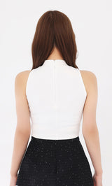 モデル：156cm（着用サイズ：FREE　着用カラー：WHT）