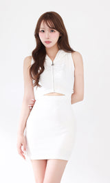 モデル：156cm（着用サイズ：FREE　着用カラー：WHT）