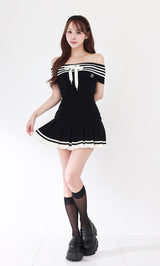 モデル：156cm（着用サイズ：FREE　着用カラー：BLK）