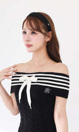 モデル：156cm（着用サイズ：FREE　着用カラー：BLK）