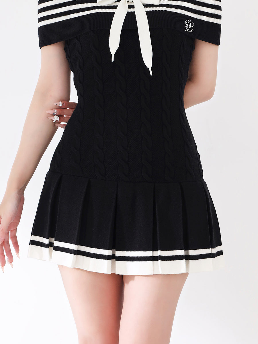 モデル：156cm（着用サイズ：FREE　着用カラー：BLK）