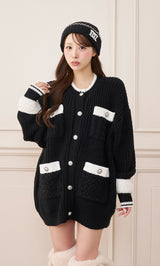 モデル：156cm（着用サイズ：FREE　着用カラー：BLK）