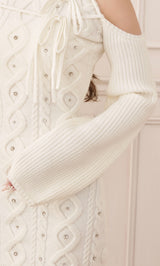モデル：156cm（着用サイズ：FREE　着用カラー：WHT）