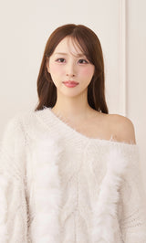 モデル：156cm（着用サイズ：FREE　着用カラー：WHT）
