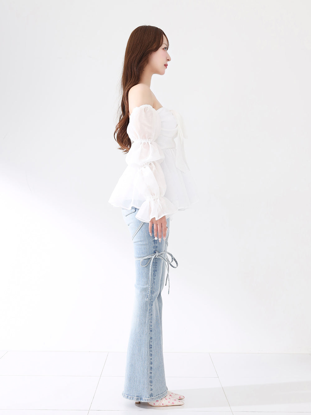 モデル：156cm（着用サイズ：FREE　着用カラー：WHT）