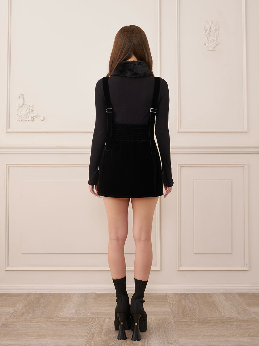モデル：156cm（着用サイズ：S　着用カラー：BLK）