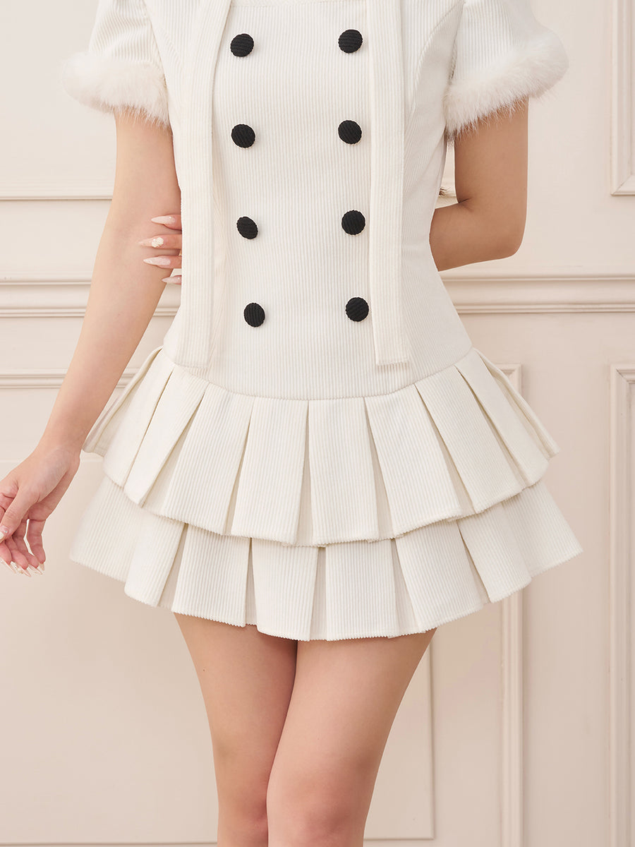 モデル：156cm（着用サイズ：FREE　着用カラー：IVO）