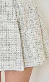 モデル：156cm（着用サイズ：S　着用カラー：WHT）