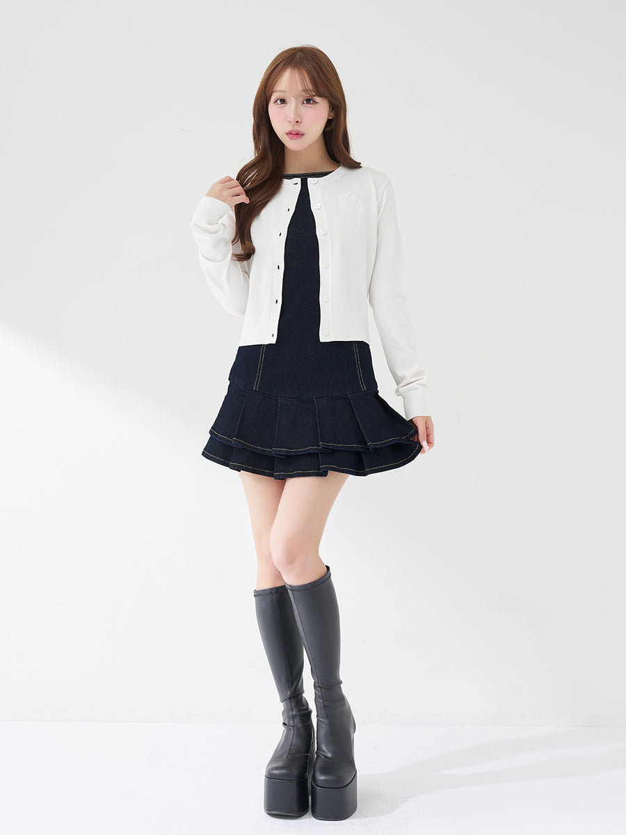 モデル：156cm（着用サイズ：FREE　着用カラー：WHT）