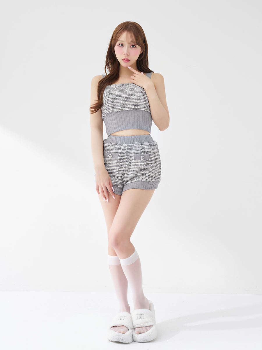 モデル：156cm（着用サイズ：FREE　着用カラー：GRY）