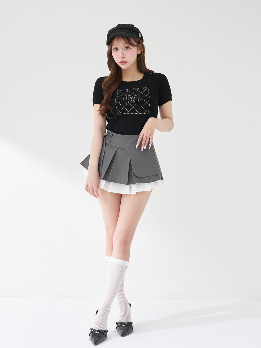 モデル：156cm（着用サイズ：FREE　着用カラー：BLK）