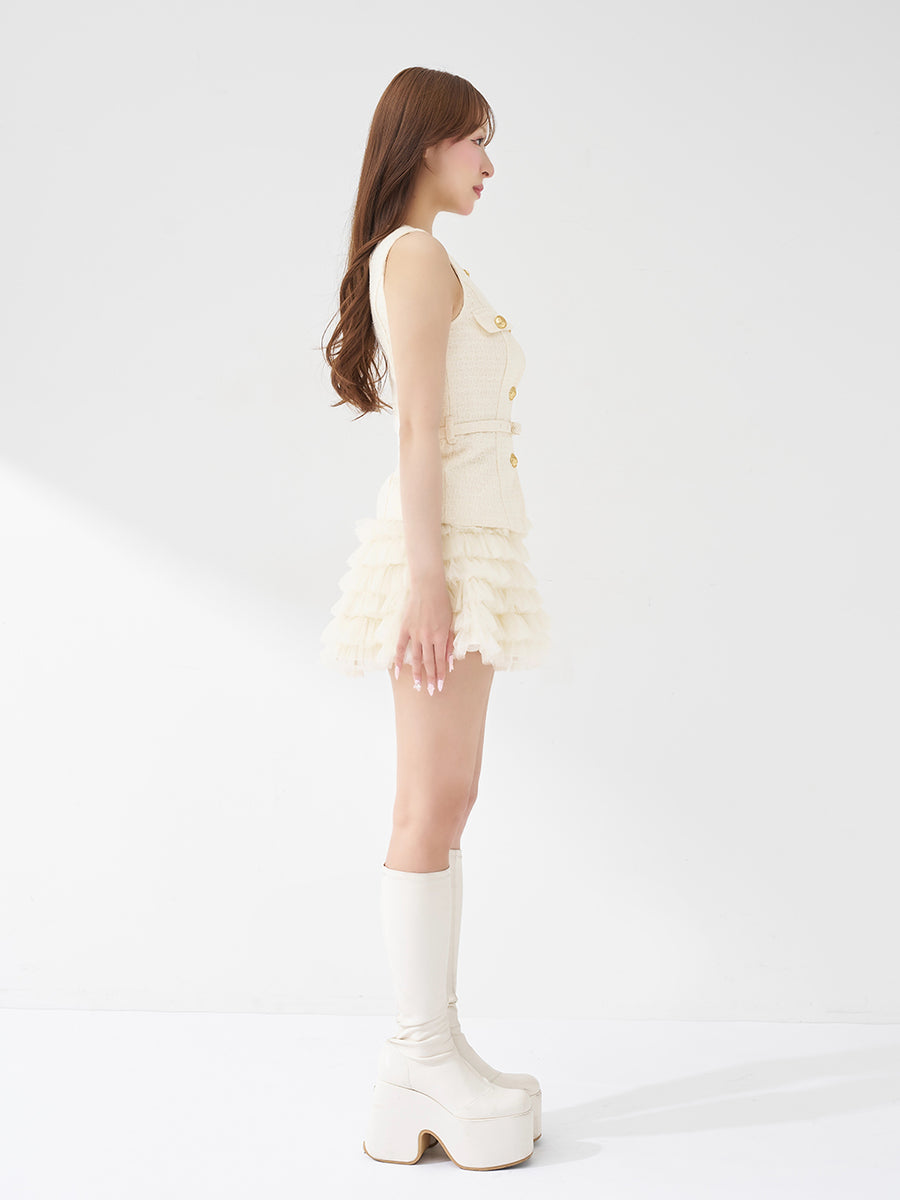 モデル：156cm（着用サイズ：FREE　着用カラー：IVO）
