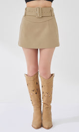 モデル：156cm（着用サイズ：FREE　着用カラー：BEG）