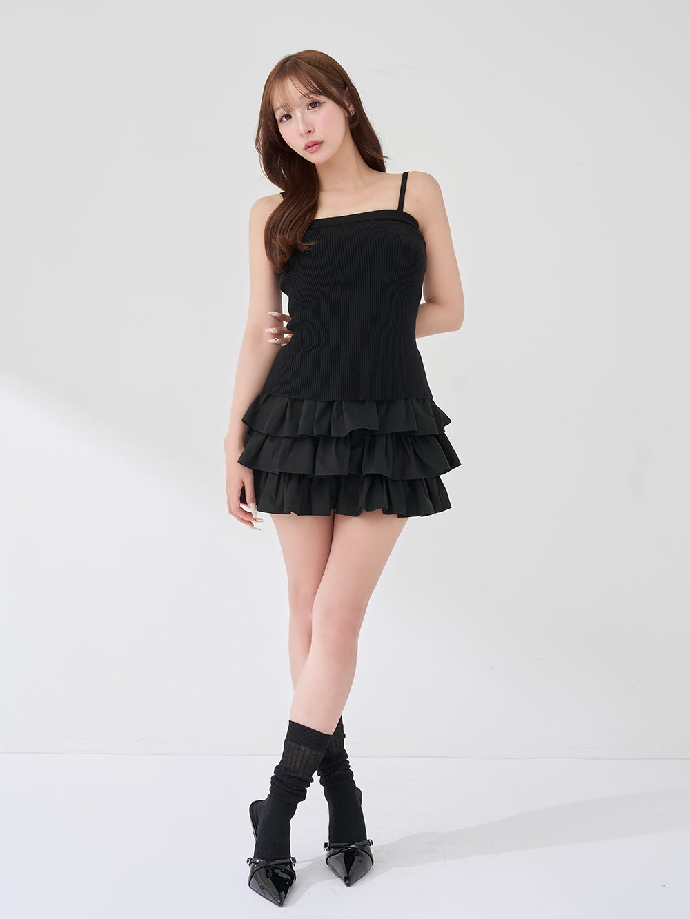 モデル：156cm（着用サイズ：FREE　着用カラー：BLK）