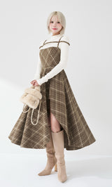 モデル：155cm（着用サイズ：FREE　着用カラー：MOC）