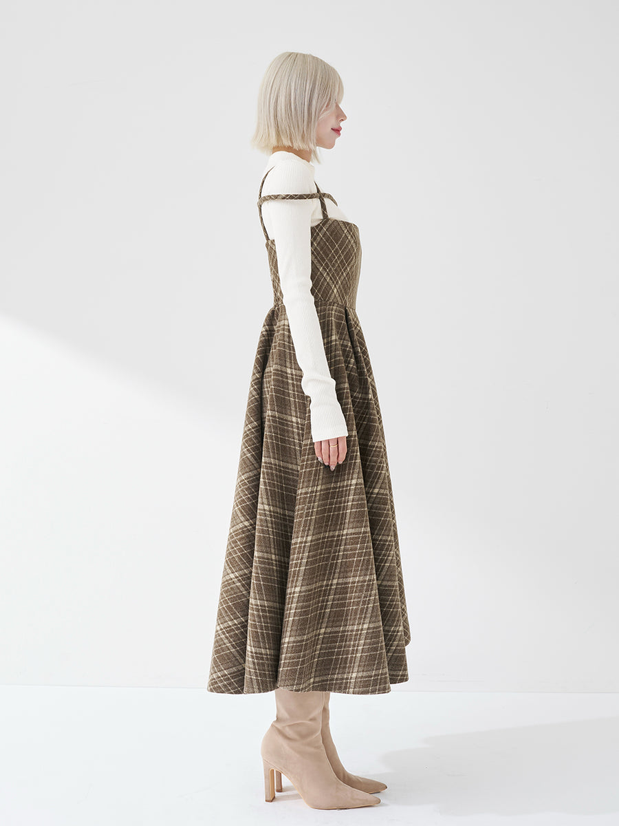 モデル：155cm（着用サイズ：FREE　着用カラー：MOC）