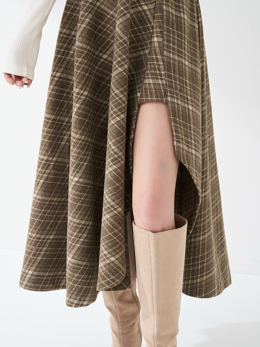 モデル：155cm（着用サイズ：FREE　着用カラー：MOC）