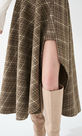 モデル：155cm（着用サイズ：FREE　着用カラー：MOC）