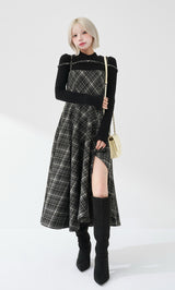 モデル：155cm（着用サイズ：FREE　着用カラー：BLK）