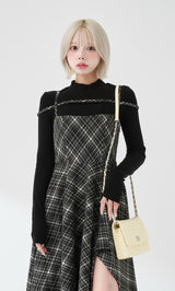 モデル：155cm（着用サイズ：FREE　着用カラー：BLK）