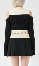 モデル：155m（着用サイズ：FREE　着用カラー：BLK）