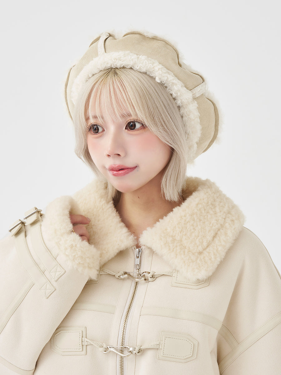 モデル：155cm（着用サイズ：S　着用カラー：IVO）