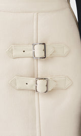 モデル：155cm（着用サイズ：S　着用カラー：IVO）