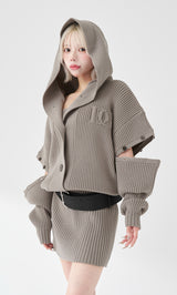 モデル：155cm（着用サイズ：FREE　着用カラー：GRY）